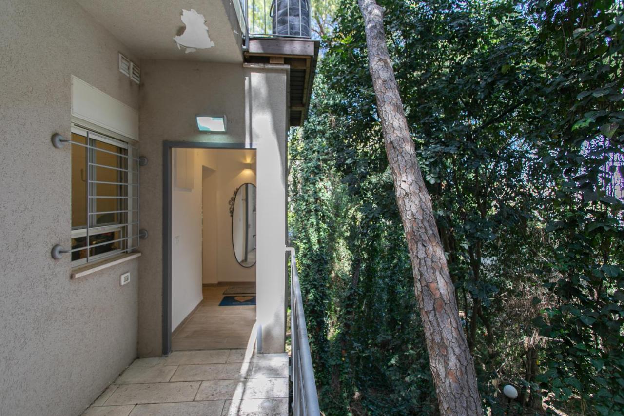 Carmel Boutique Apartments - Urban Forest 하이파 외부 사진